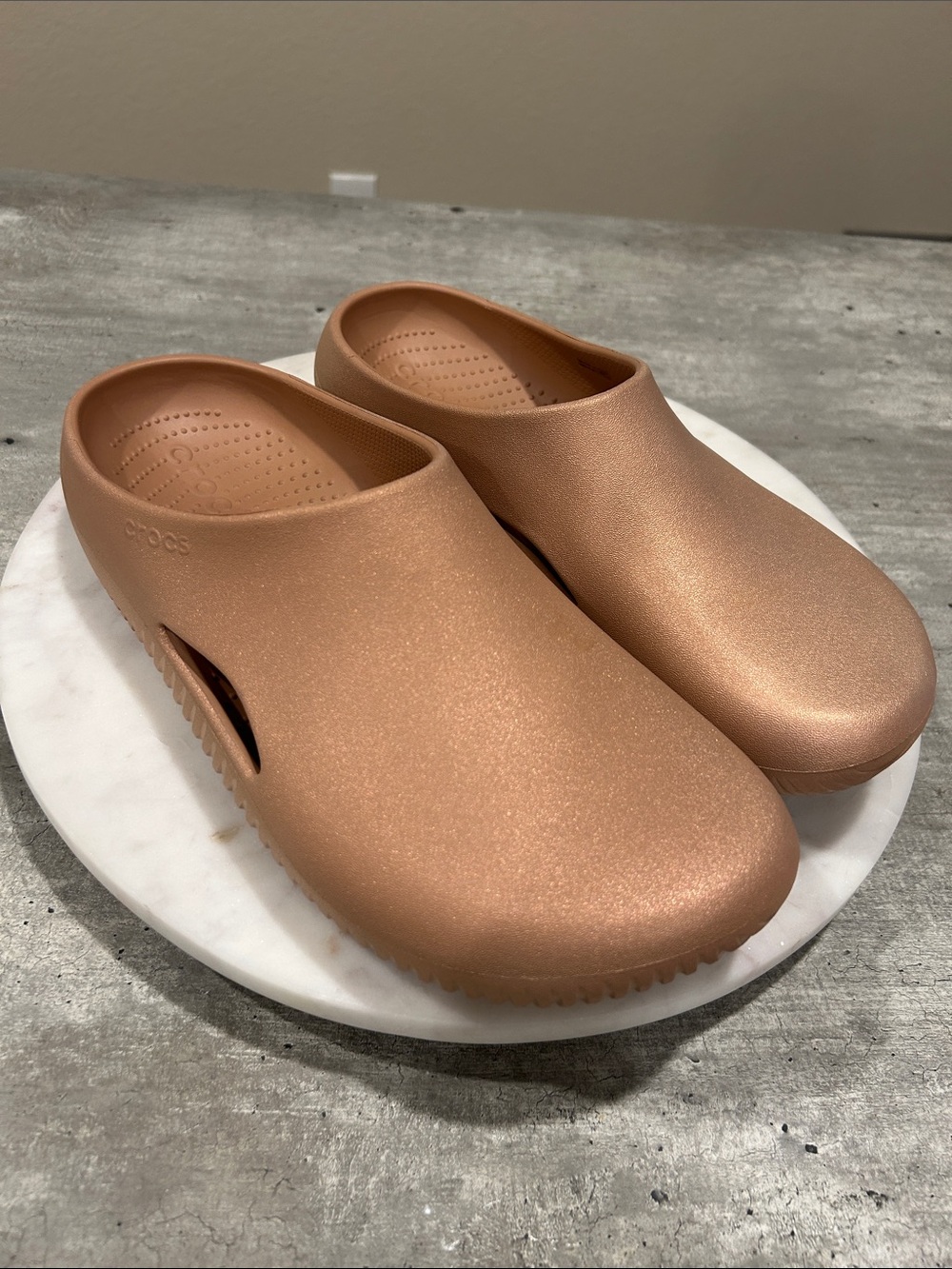 CROCS Mens Metallic Copper Slip-On Clog Size M-11